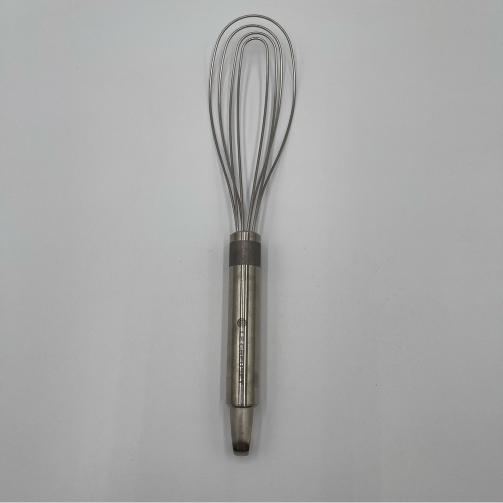 Le Creuset Revolution Tools 12” Flat Wire Whisk Stainless Steel Retired Hanging